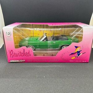 RARE Greenlights “Bewitched” 1969 Green Camaro 1:24 scale